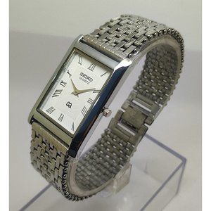 Vintage Style Seiko Quartz Mens Silver Watch & White accents W/ Metal Strap